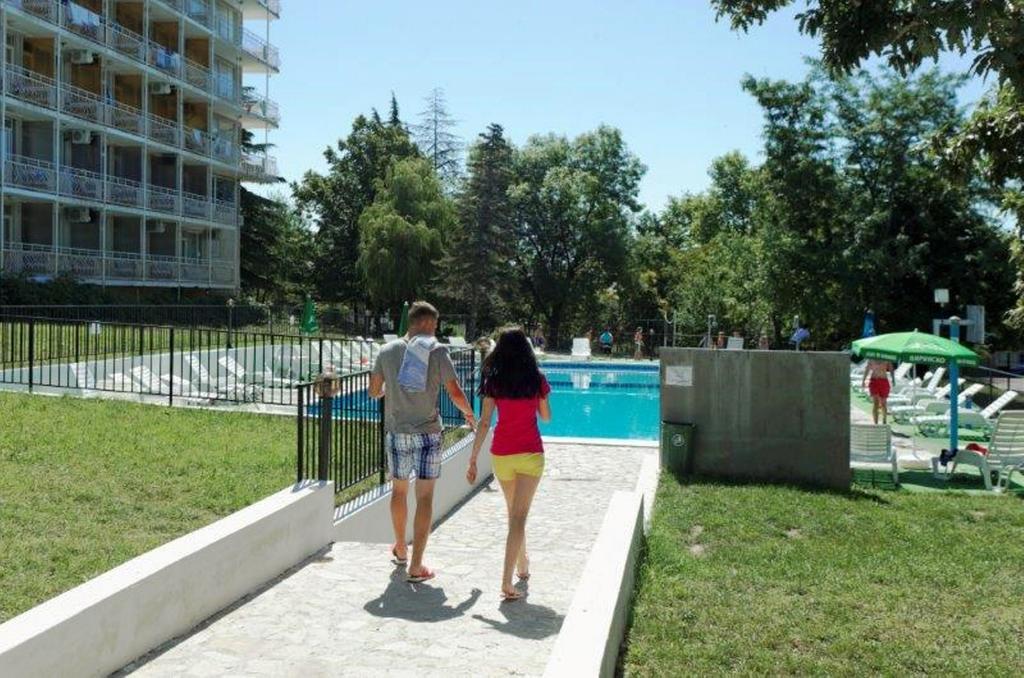 Geolog Hotel Άγιος Κωνσταντίνος και Ελένη Εξωτερικό φωτογραφία