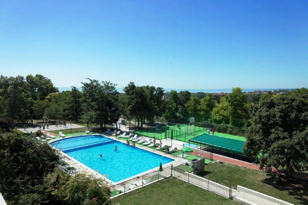 Geolog Hotel Άγιος Κωνσταντίνος και Ελένη Εξωτερικό φωτογραφία