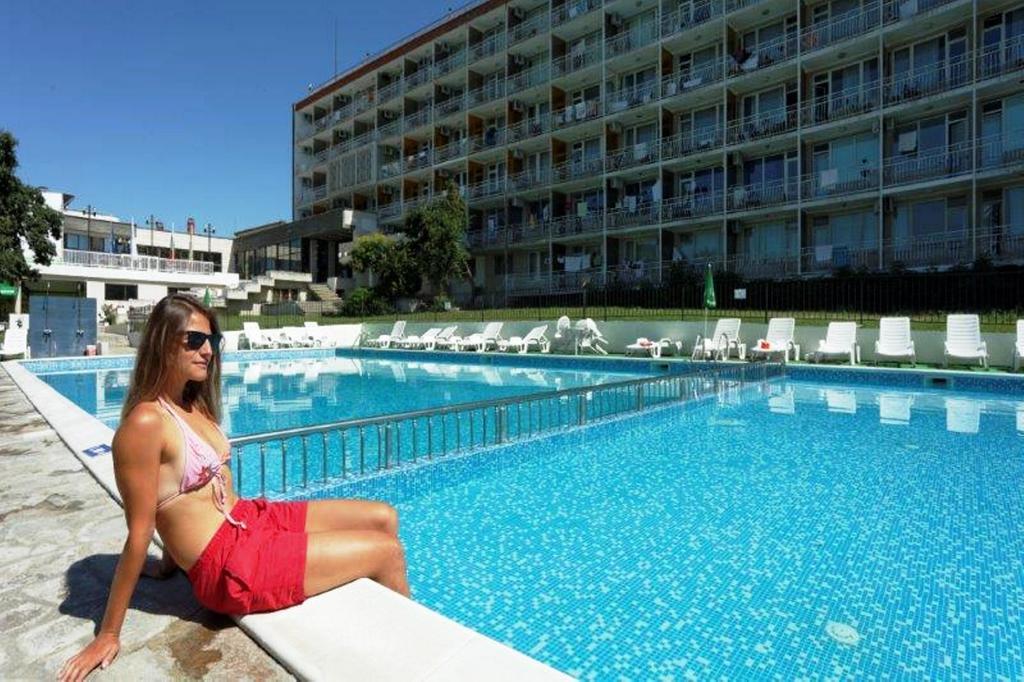 Geolog Hotel Άγιος Κωνσταντίνος και Ελένη Εξωτερικό φωτογραφία